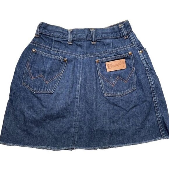 VTG 60s Wrangler Jean Mini Skirt Raw Hem Women’s S Misses 11-12 Mid Rise Retro - Picture 1 of 8